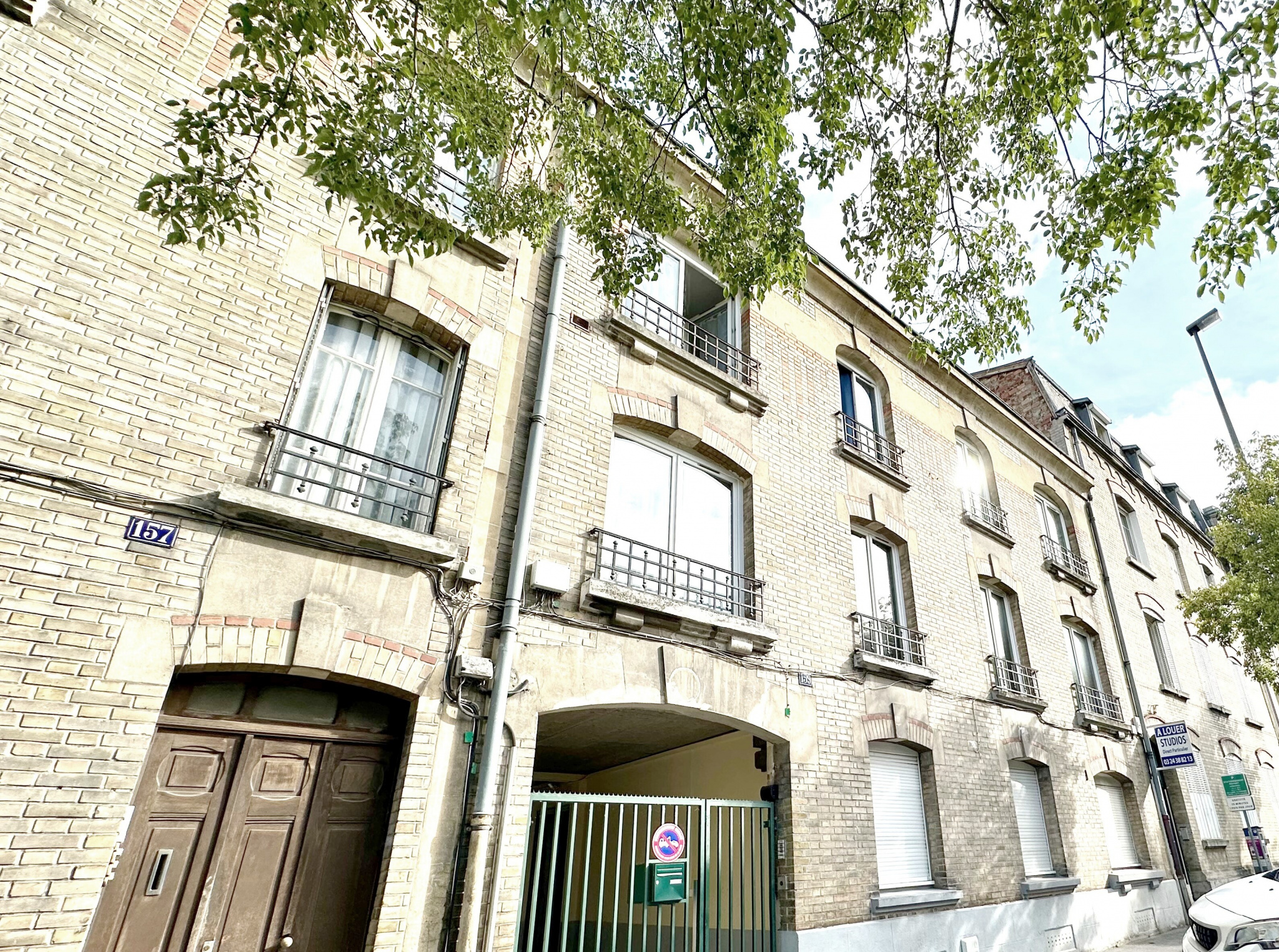 REIMS SECTEUR JAMIN - APPARTEMENT T3 58m2 + PARKING PRIVE